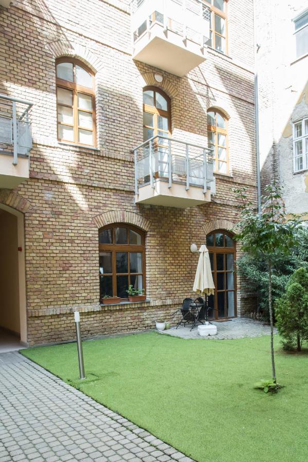 Aradi Apartment Budapest Eksteriør billede